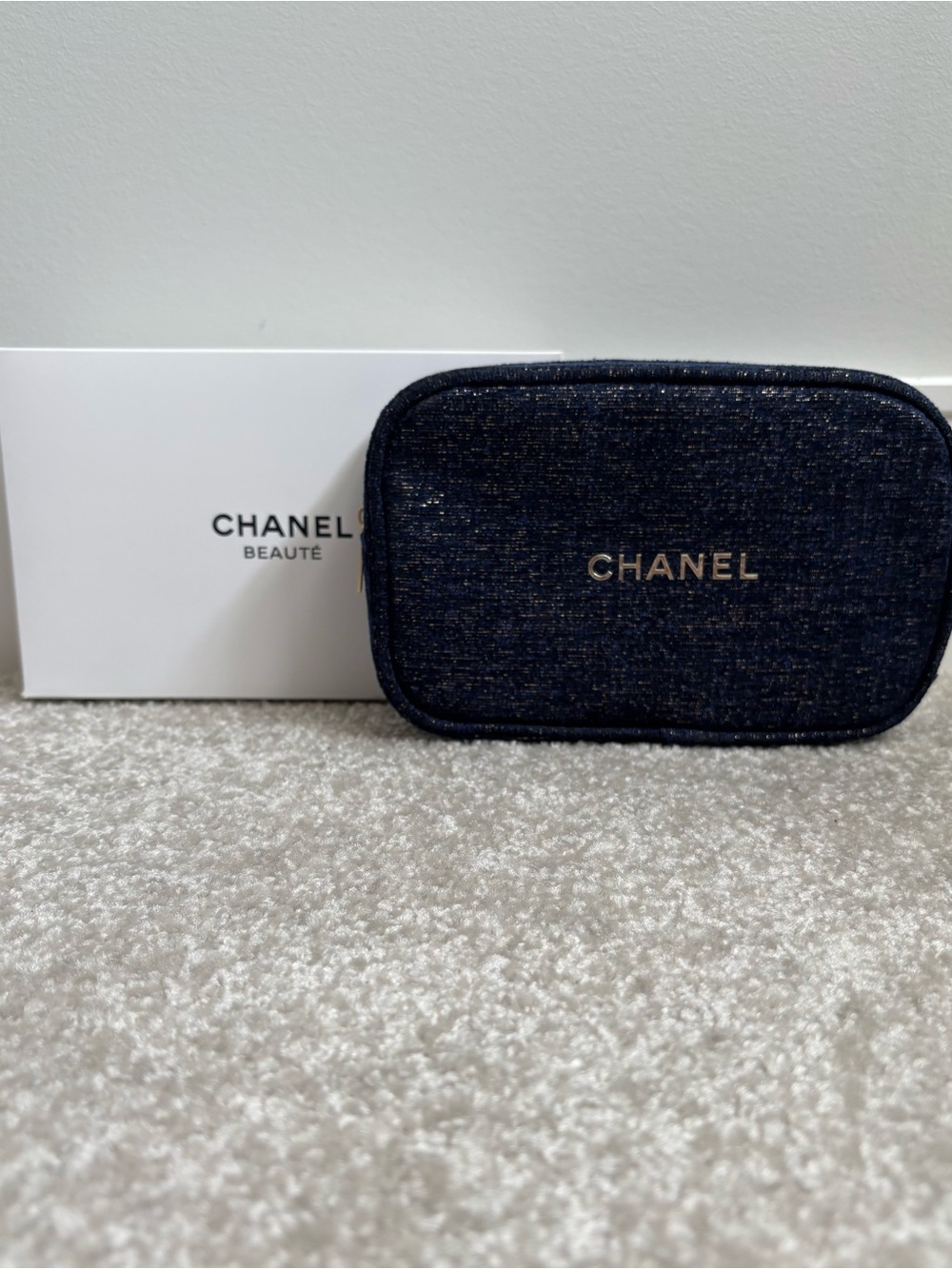 CHANEL BEAUTE Cosmetic Pouch